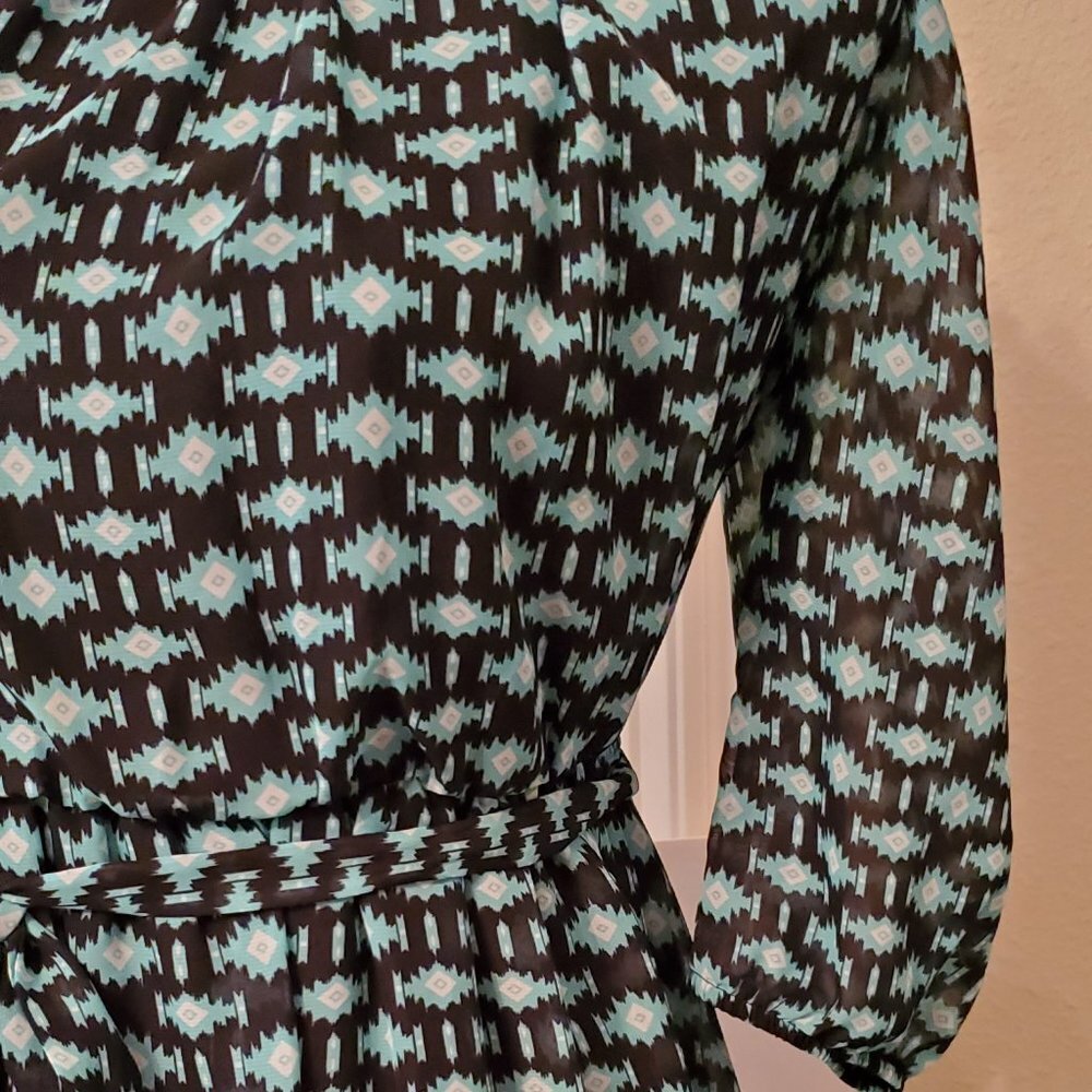 Seguin Heart Women medium 3/4 long sleeves 100% polyester. - Picture 5 of 15